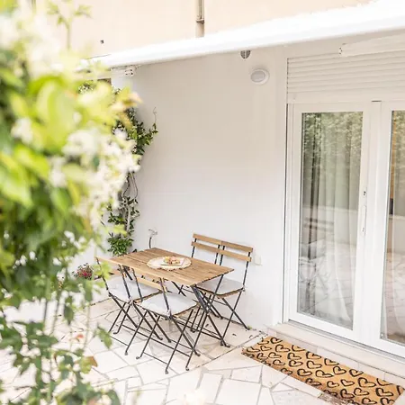 Apartamento Hidden Oasis Luxury Split